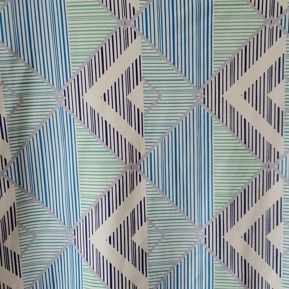 J. MCLAUGHLIN BLUE AQUA WHITE STRETCH CATALINA CLOTH KNIT TOP LARGE GEOMETRIC - Picture 3 of 6
